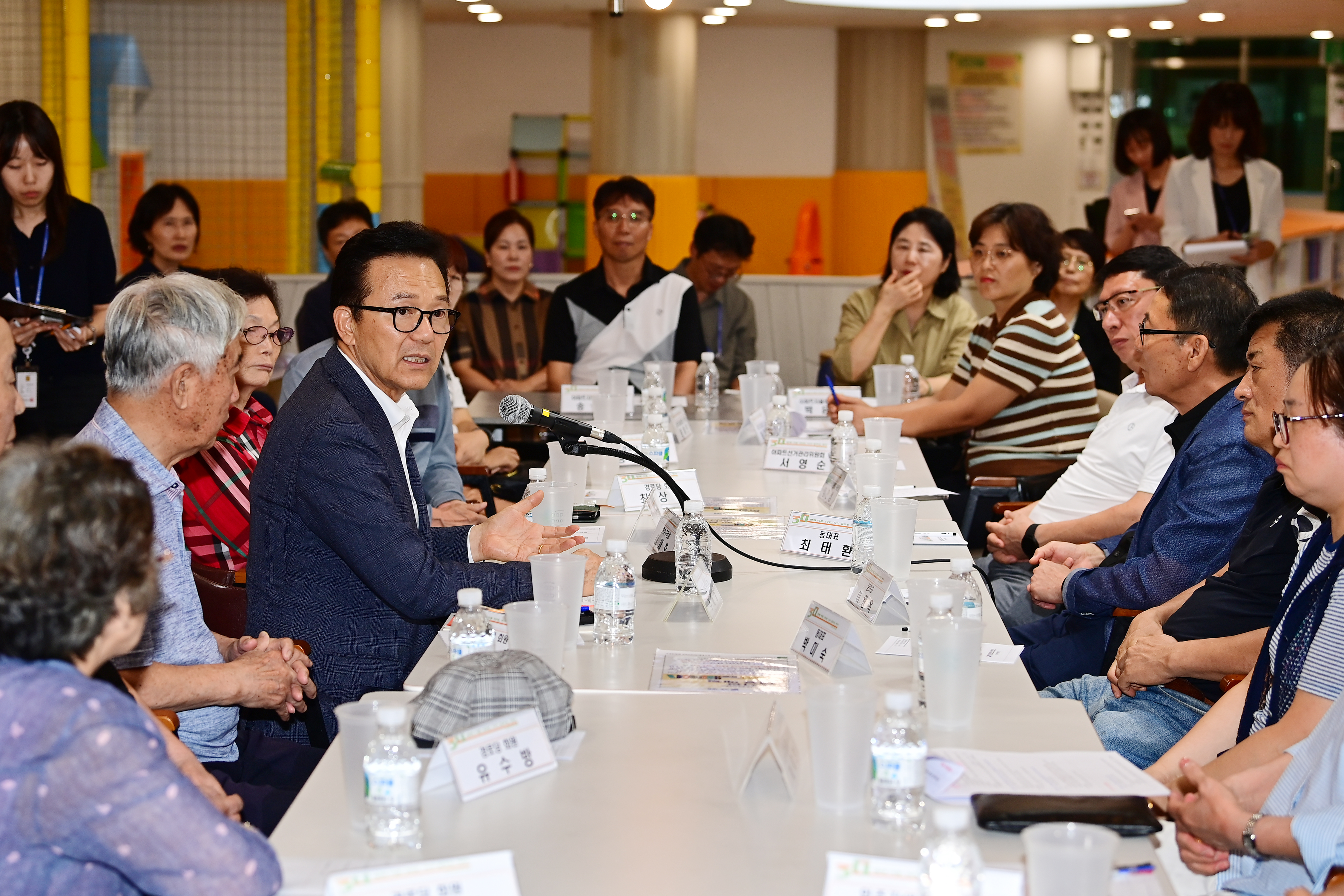 연수구는 지난 16일 연수서해그랑블1단지아파트에서 찾아가는 아파트 주민 소통 간담회를 개최했다